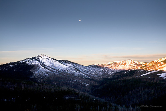 Sunrise through Dunraven Pass